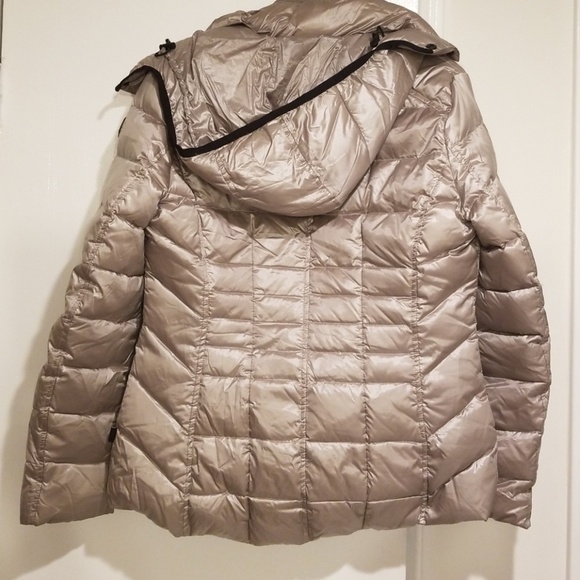 💕ANDREW MARC💕 Puffer Coat Champagne Medium - Picture 4 of 8